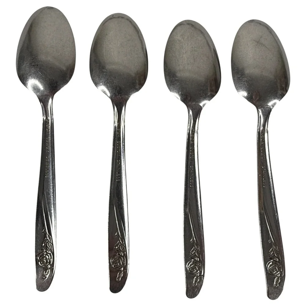 Oneida Stainless Steel Flatware Set Roseanne Rose Floral Pattern 23 Pieces